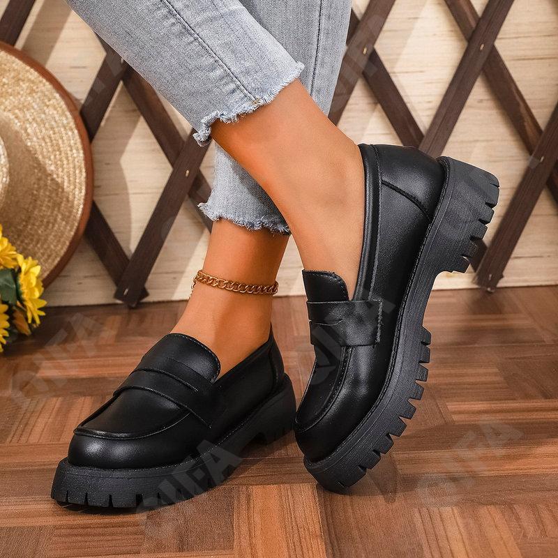 Женские Лоферы