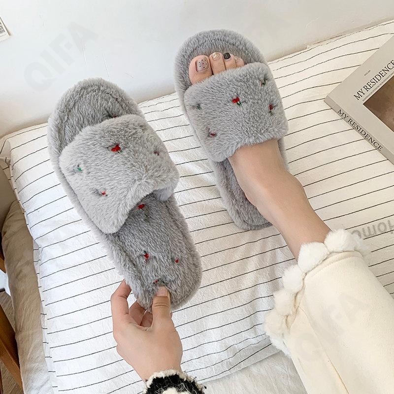 Женские Тапочки