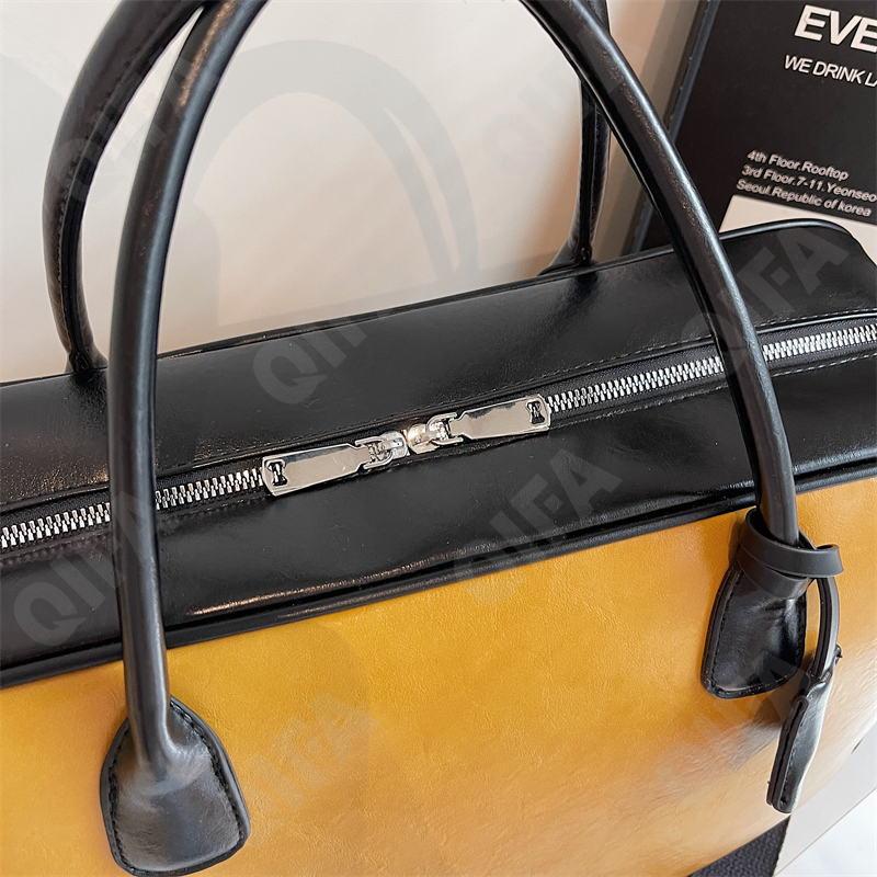 Женская Дорожная сумка CC096_8309-1 Женская Дорожная сумка CC096_8309-1