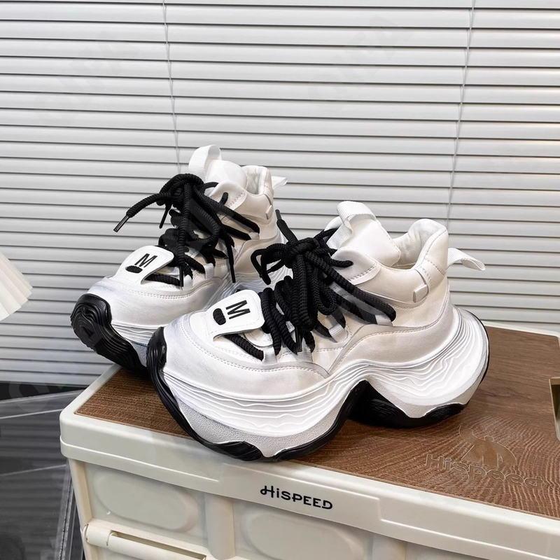 Женские Кроссовки