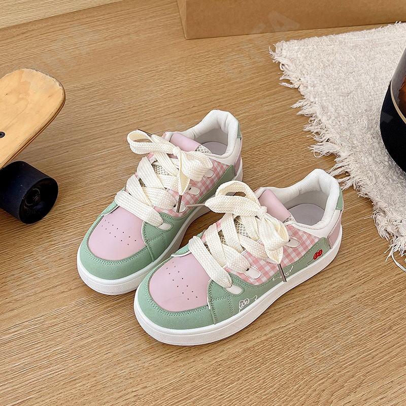 Женские Кроссовки