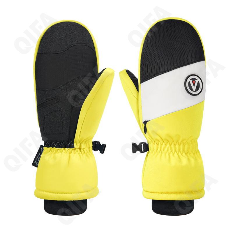 Женские Варежки