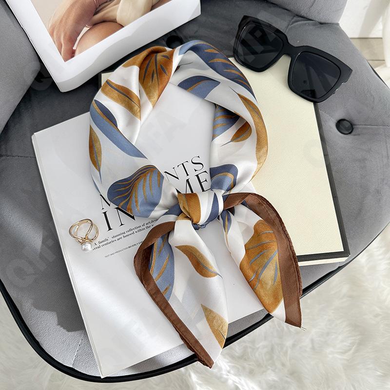 Женский Платок CC4594_70FJ435-1