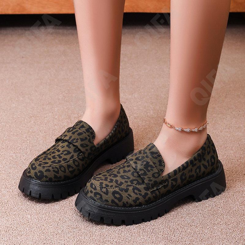 Женские Лоферы