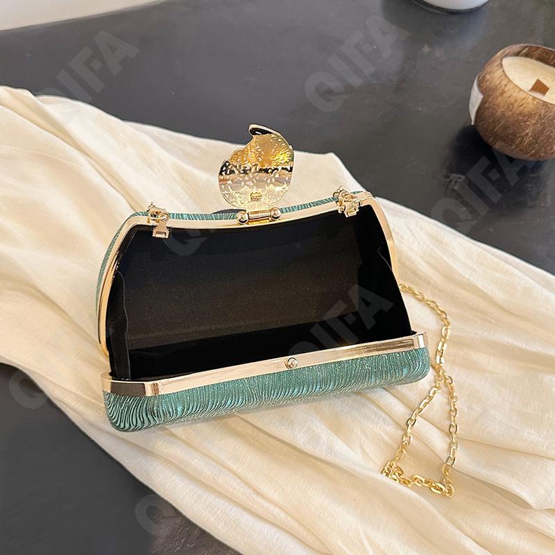 Женский Клатч CC3005_RP8102-1 Женский Клатч CC3005_RP8102-1