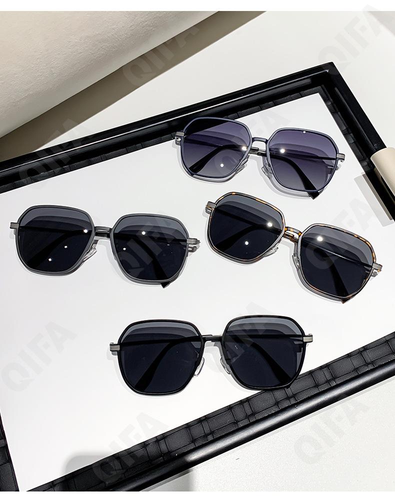 Женские Солнцезащитные очки CC4569_6086P-4