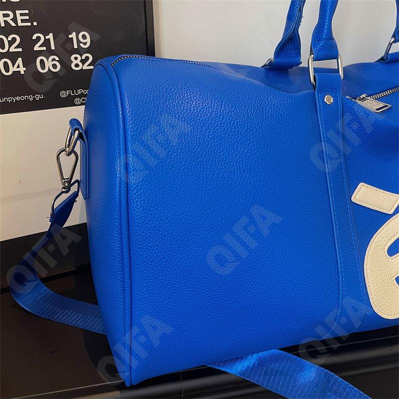 Женская Дорожная сумка CC096_8367-1