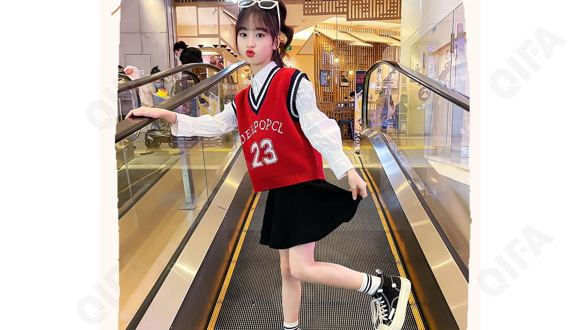 Детский Жилет CC2130_MJXY01_958_2578