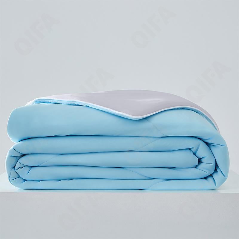 Одеяло с наполнителем