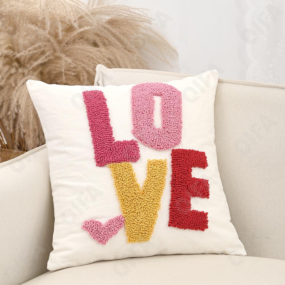 Декоративная подушка