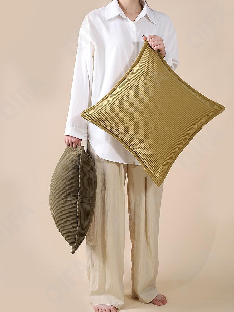 Декоративная подушка CC4561_BZ004-17