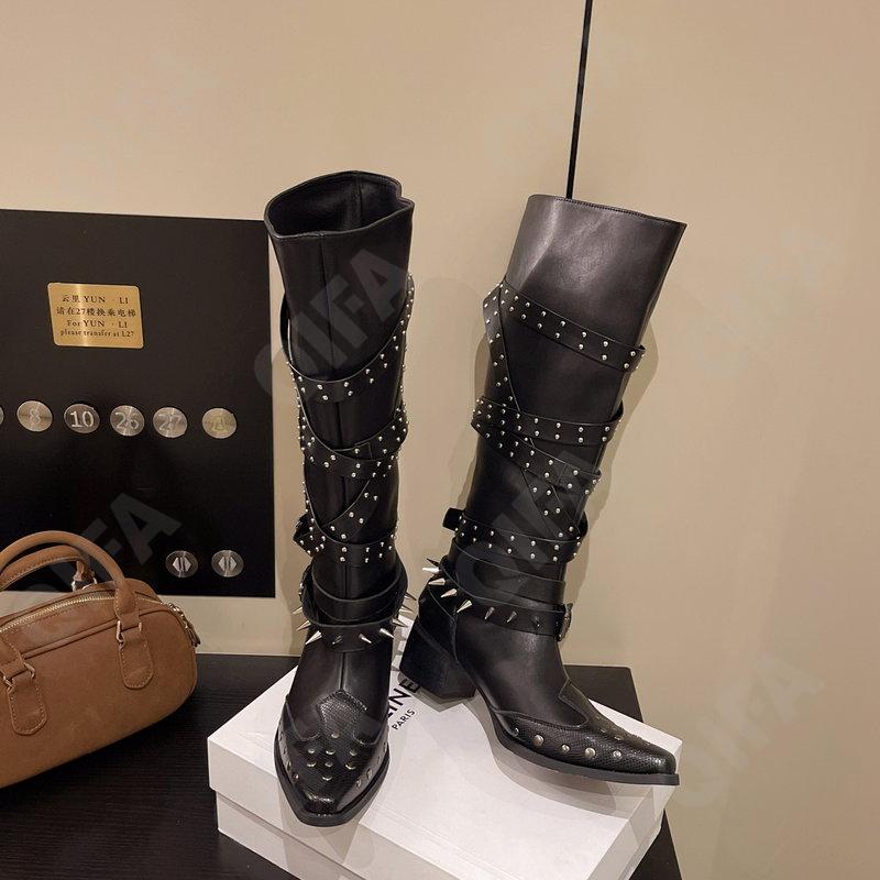 Женские Сапоги