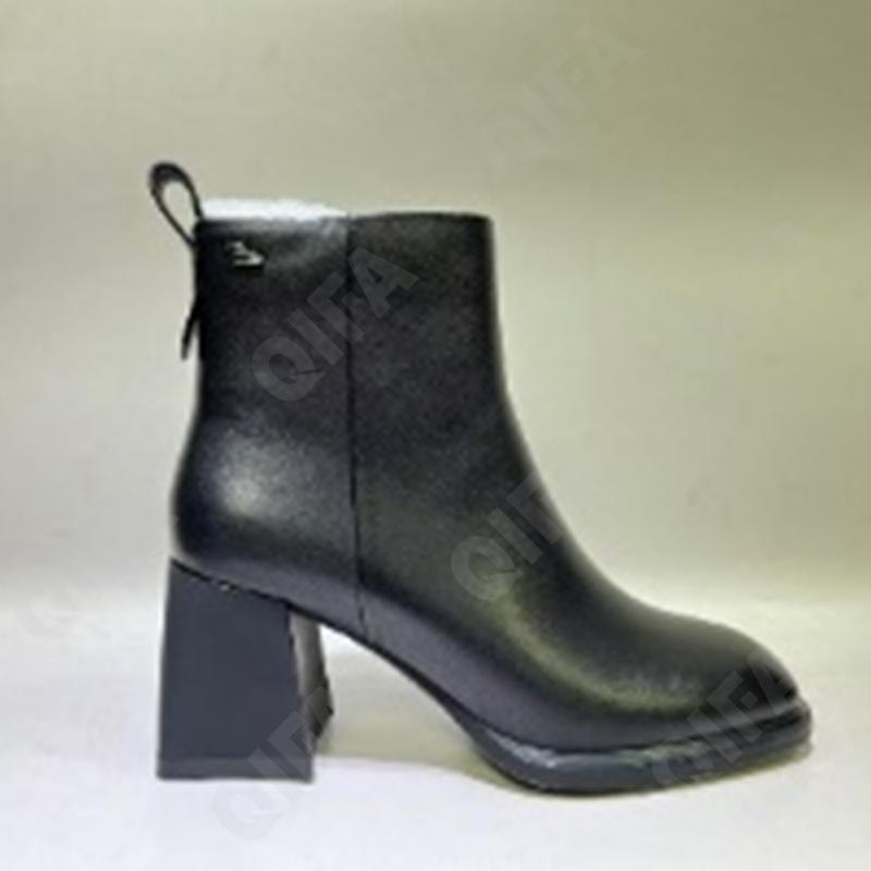 Женские Ботинки