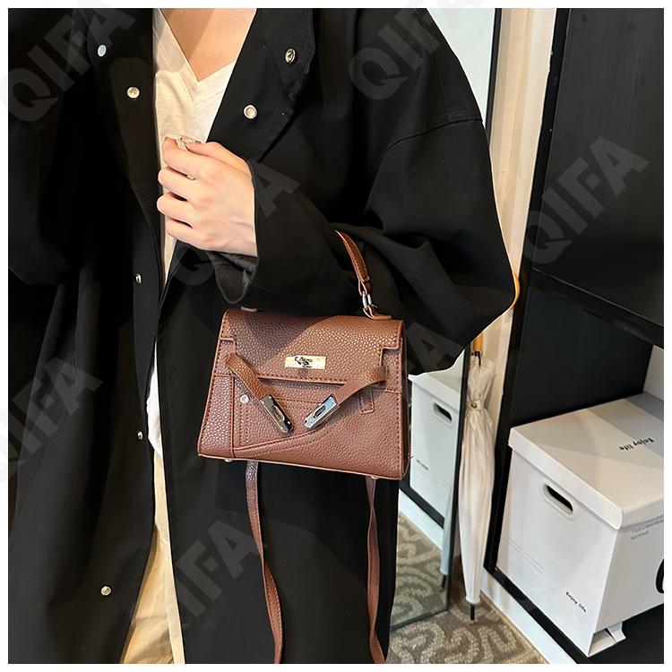 Женская Сумка CC423_10211-4