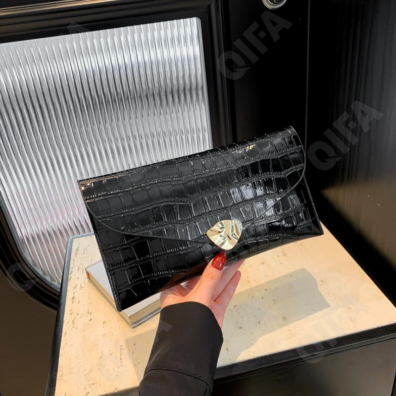 Женский Клатч CC1787_NIU3230-1 Женский Клатч CC1787_NIU3230-1