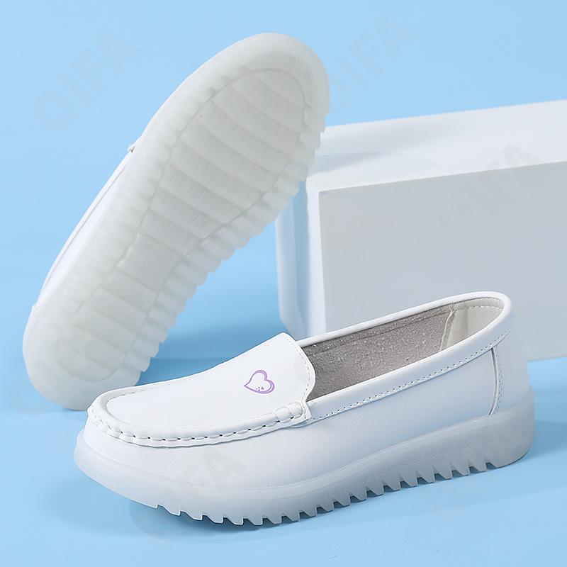 Женские Мокасины