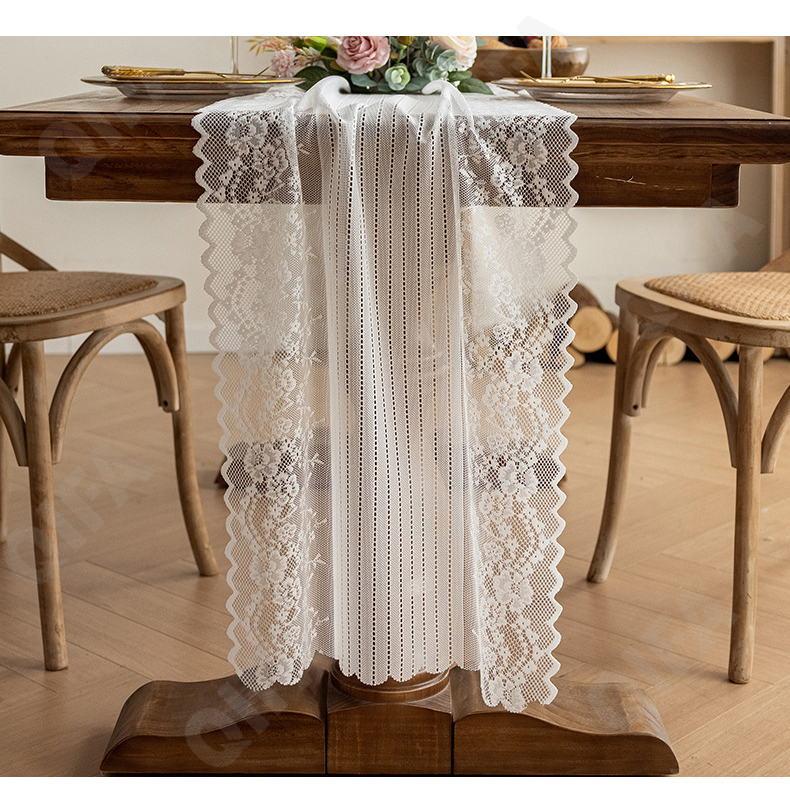 Дорожка на стол CC4102_NHQ13-1 Дорожка на стол CC4102_NHQ13-1