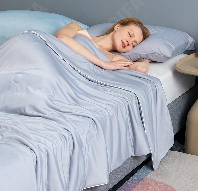 Одеяло с наполнителем CC4653_MN01-10