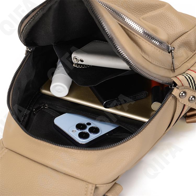 Женский Рюкзак CC2123_J629-1