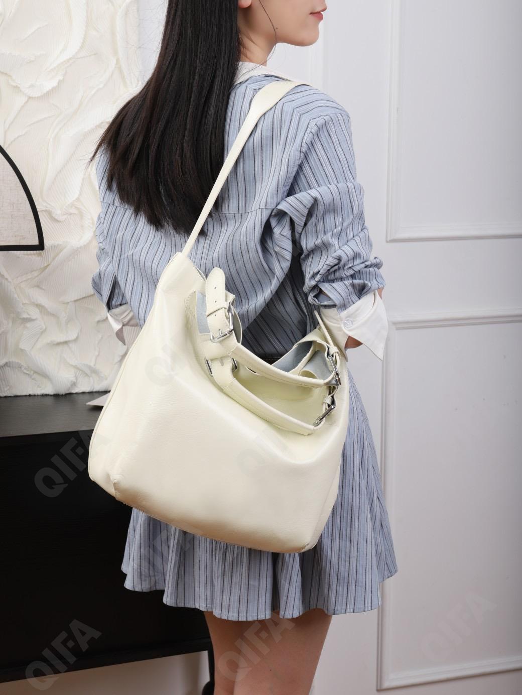 Женская Сумка CC3364_811-1-5