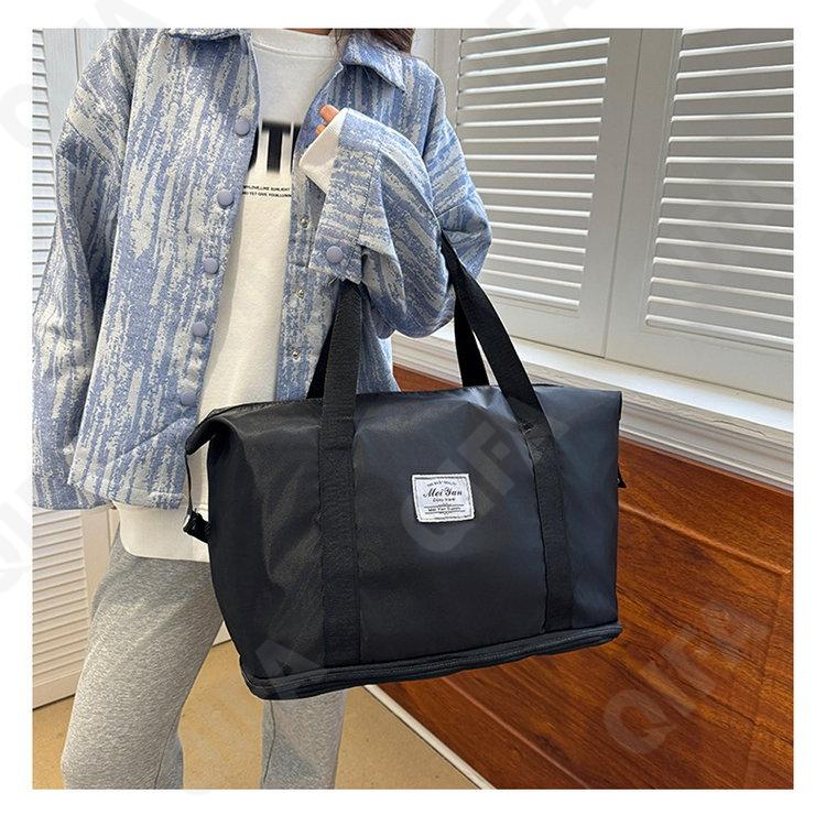 Женская Дорожная сумка CC4678_A001-1 Женская Дорожная сумка CC4678_A001-1