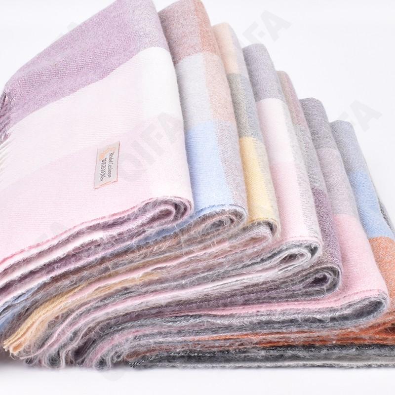 Женский Палантин CC4230_FYR015-1 Женский Палантин CC4230_FYR015-1