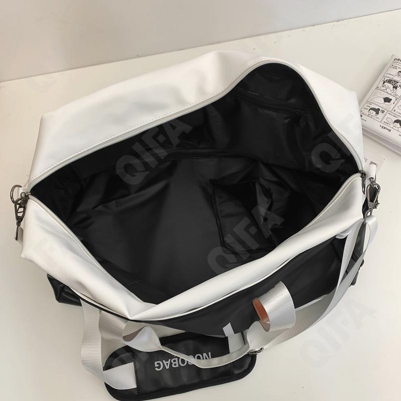 Женская Дорожная сумка CC096_2886-1