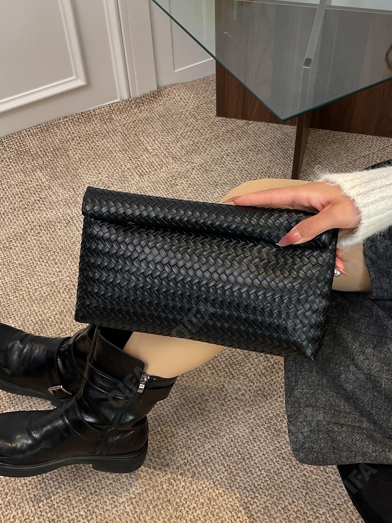 Женский Клатч CC423_11793-1 Женский Клатч CC423_11793-1