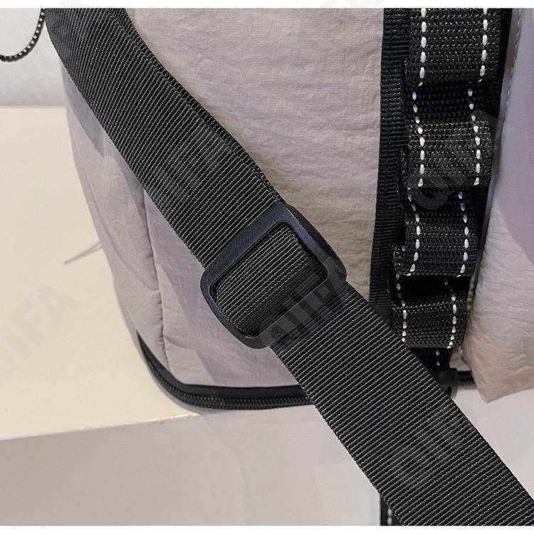 Женская Дорожная сумка CC5456_A47-1