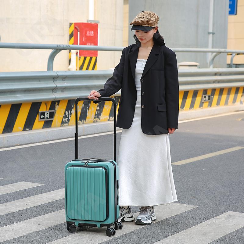 Женский Чемодан CC3220_335-LV_252_2715_89