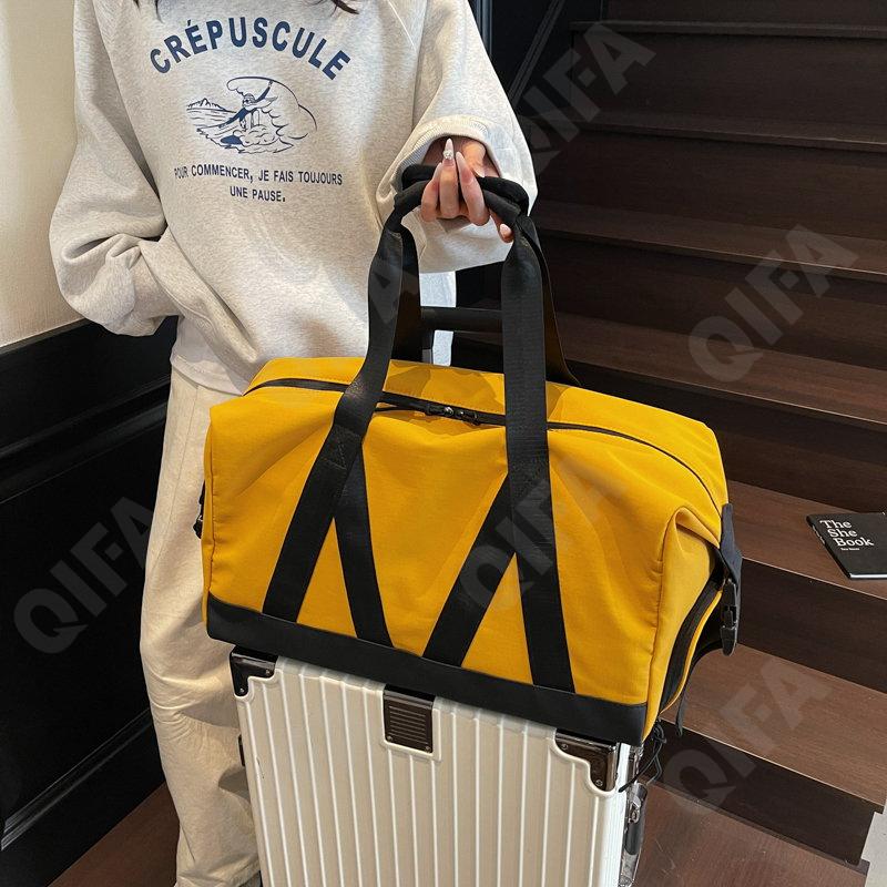 Женская Дорожная сумка CC096_8179-3 Женская Дорожная сумка CC096_8179-3