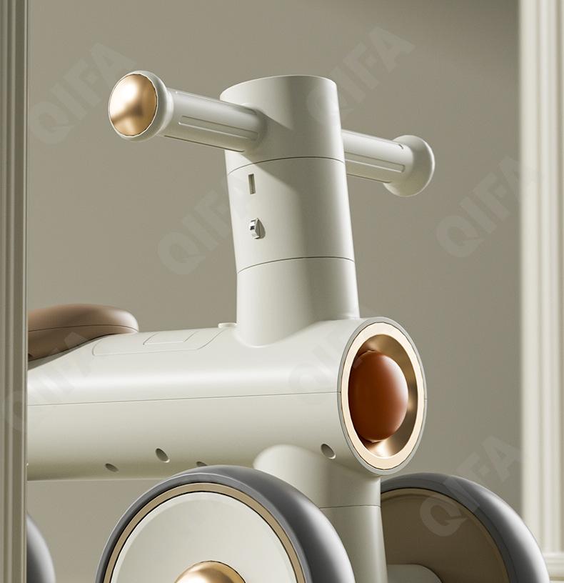 Детский Беговел CC3027_1019-4