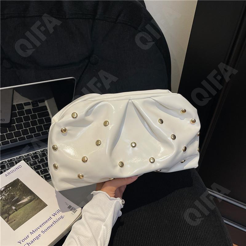 Женский Клатч CC1787_NIU8913-1 Женский Клатч CC1787_NIU8913-1