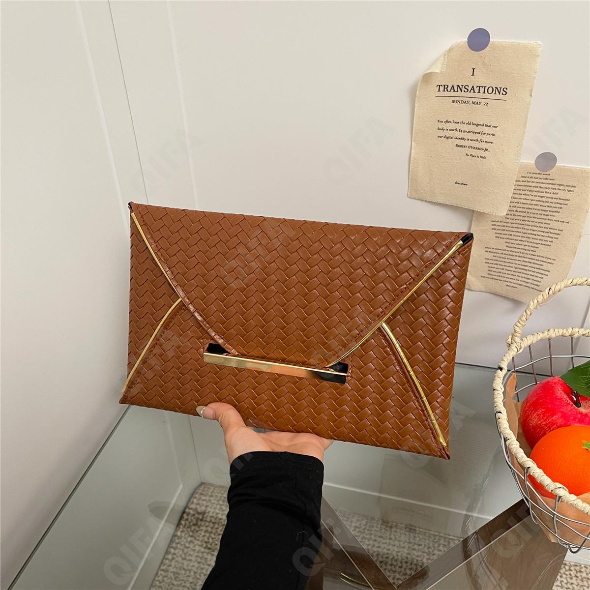 Женский Клатч CC423_11815-1 Женский Клатч CC423_11815-1