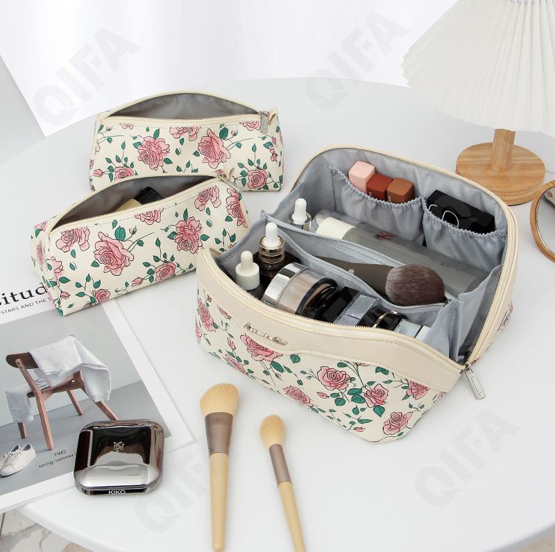 Женская Косметичка CC2621_HRS062-1