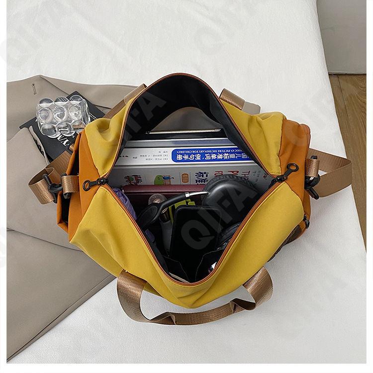 Женская Дорожная сумка CC5456_A56-1 Женская Дорожная сумка CC5456_A56-1