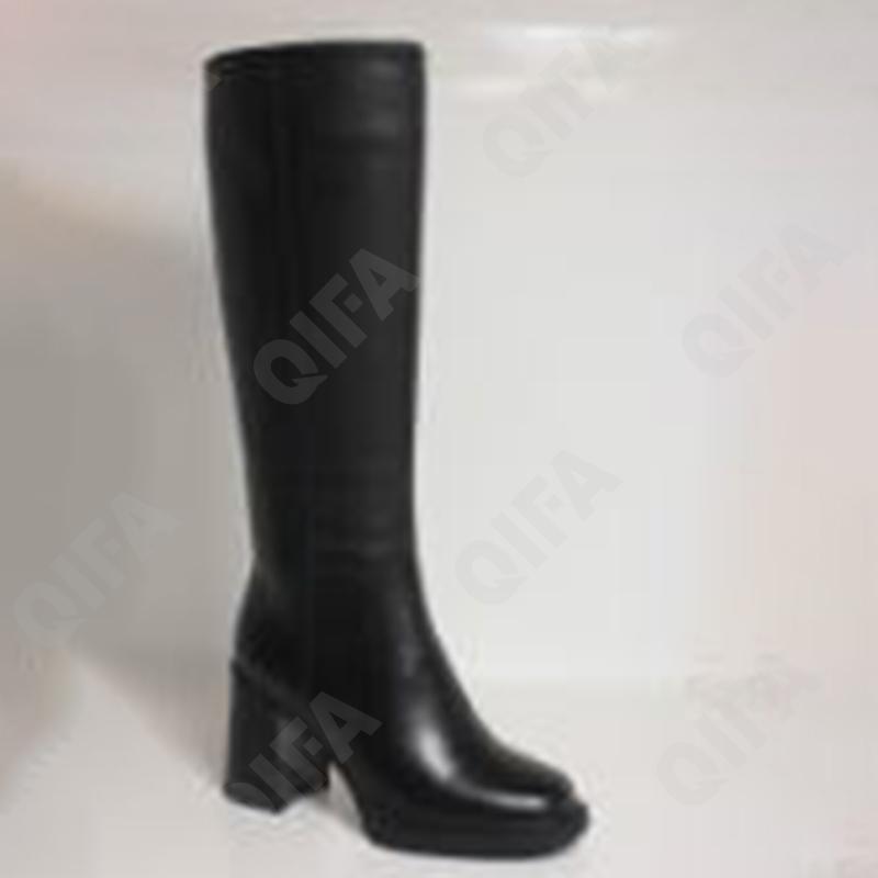 Женские Сапоги