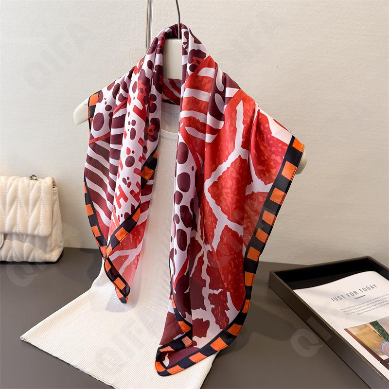 Женский Платок CC4193_FG116-1 Женский Платок CC4193_FG116-1