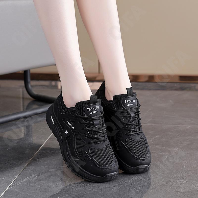 Женские Кроссовки