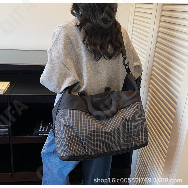 Женская Дорожная сумка CC423_20401-3 Женская Дорожная сумка CC423_20401-3