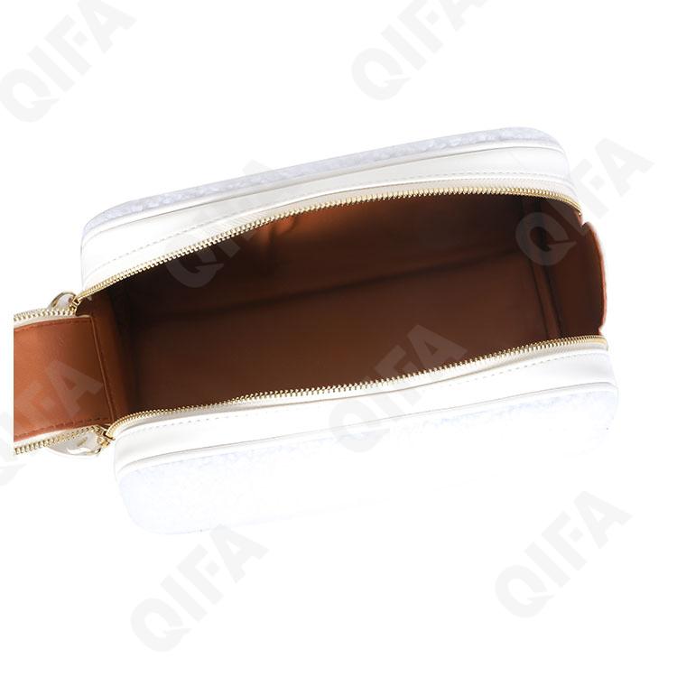 Женская Косметичка CC036_16802-1