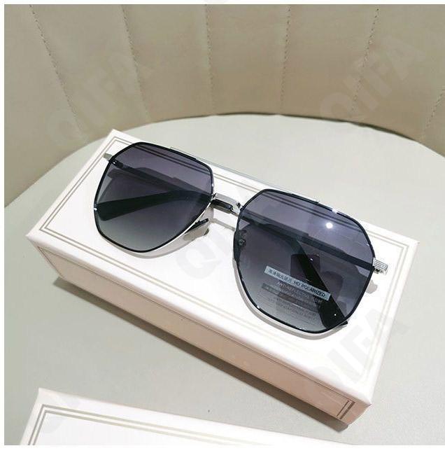 Мужские Солнцезащитные очки CC4693_T04-4 Мужские Солнцезащитные очки CC4693_T04-4