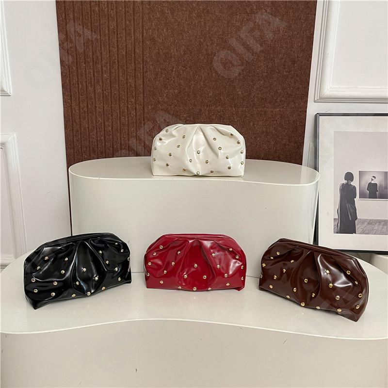 Женский Клатч CC1787_NIU8913-1 Женский Клатч CC1787_NIU8913-1