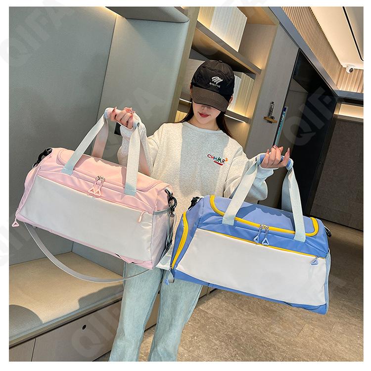 Женская Дорожная сумка CC423_20099-1 Женская Дорожная сумка CC423_20099-1