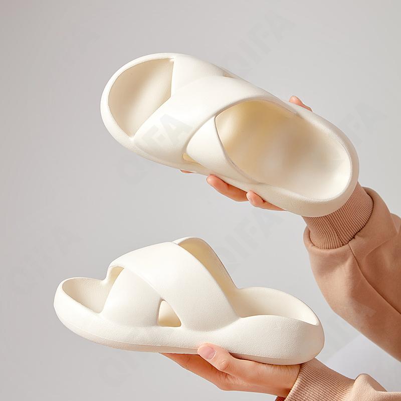 Женское Сабо CC4015_NBEY24013-1