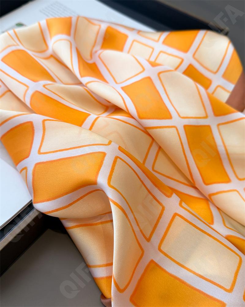 Женский Платок CC4193_FG123-1 Женский Платок CC4193_FG123-1