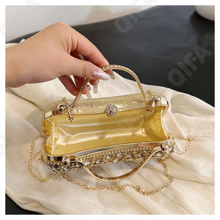 Женский Клатч CC3005_RP1015-1 Женский Клатч CC3005_RP1015-1