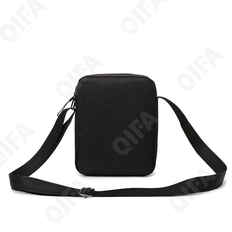 Мужская Сумка CC2123_J880-1