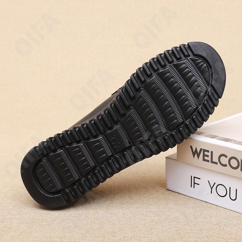 Женские Лоферы