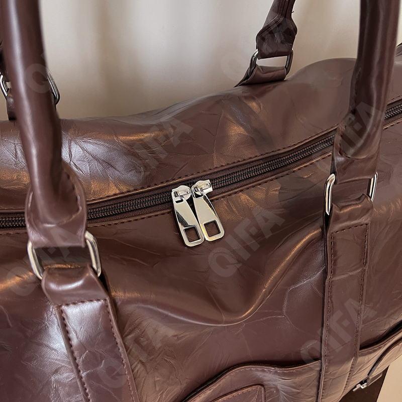 Женская Дорожная сумка CC096_8327-1